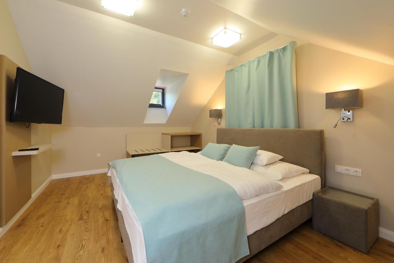 Hotel Blaha Lujza บาลาตอนฟือเรด ภายนอก รูปภาพ