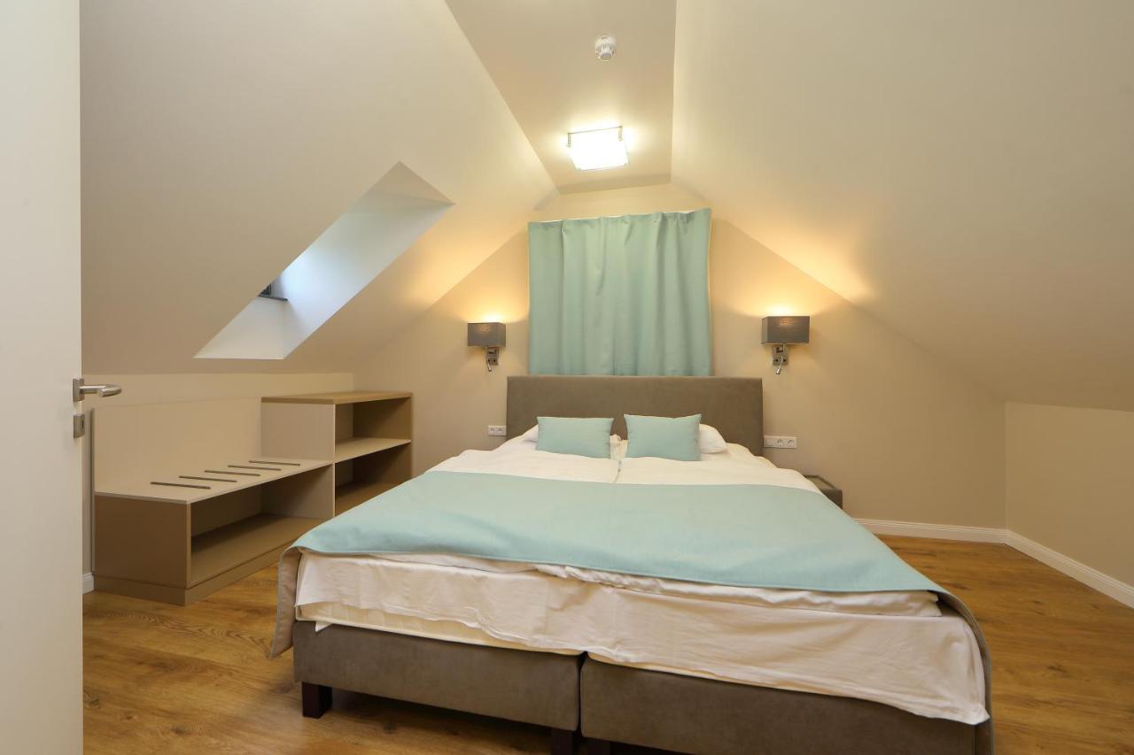 Hotel Blaha Lujza บาลาตอนฟือเรด ภายนอก รูปภาพ