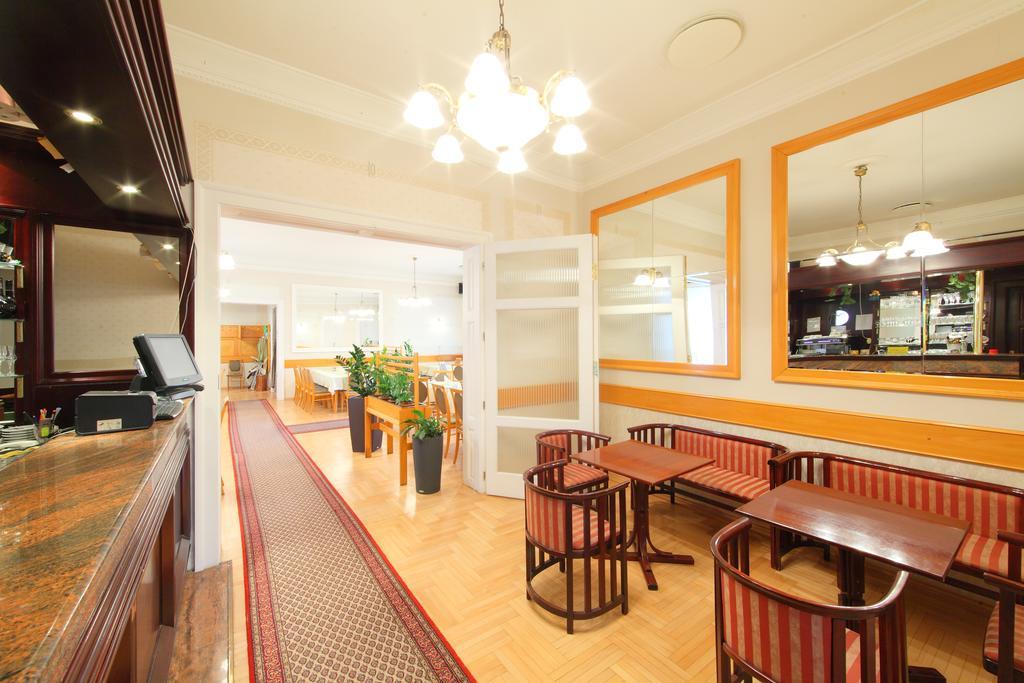 Hotel Blaha Lujza บาลาตอนฟือเรด ภายนอก รูปภาพ