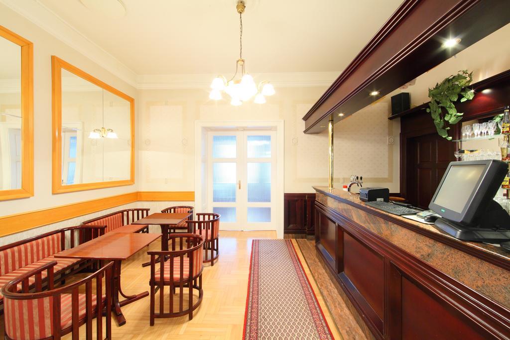 Hotel Blaha Lujza บาลาตอนฟือเรด ภายนอก รูปภาพ